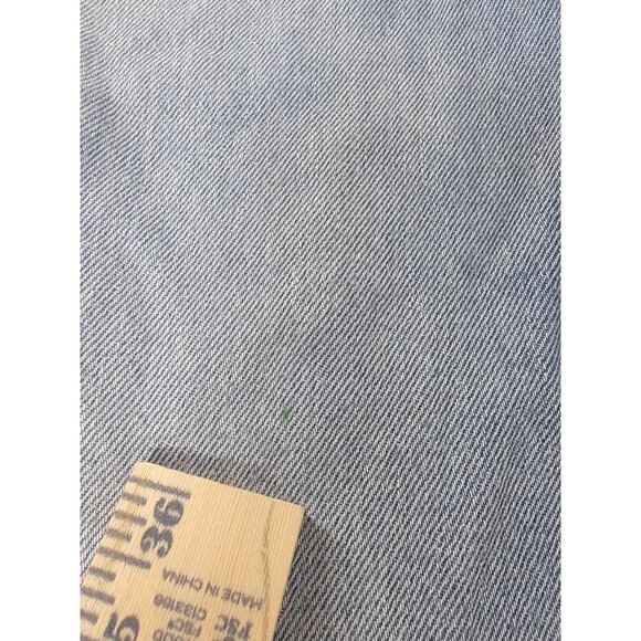 Levis SilverTab 94 Baggy Jeans Womens 30x31 Light Wash Distressed Denim loose - Picture 3 of 16